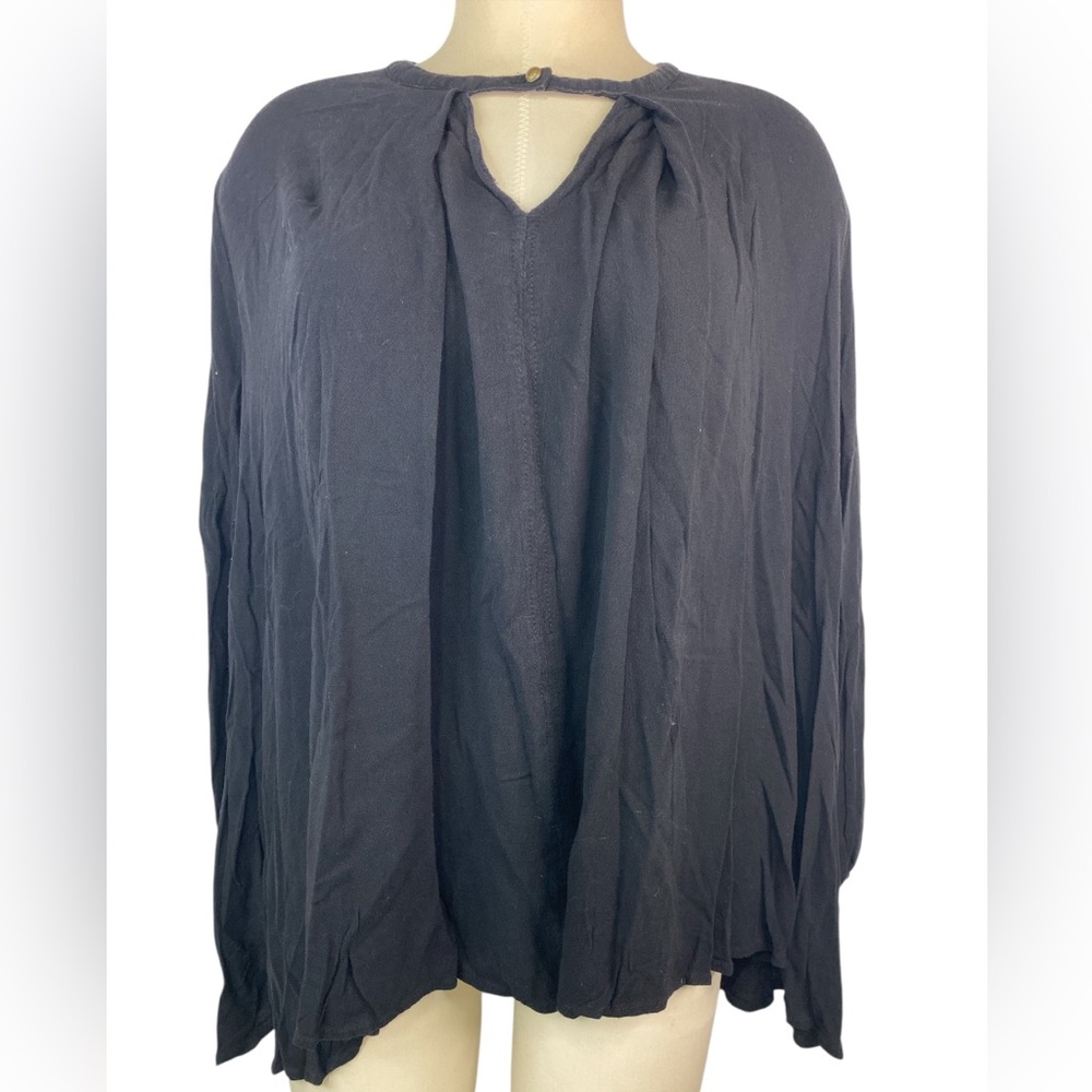 Umgee Elegant Black Long Sleeve Women's Top Medium